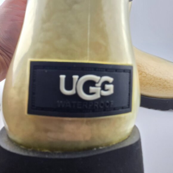 UGG Classic Clear Mini Waterproof Boots | Women’s Size 6 | Black - Picture 12 of 12